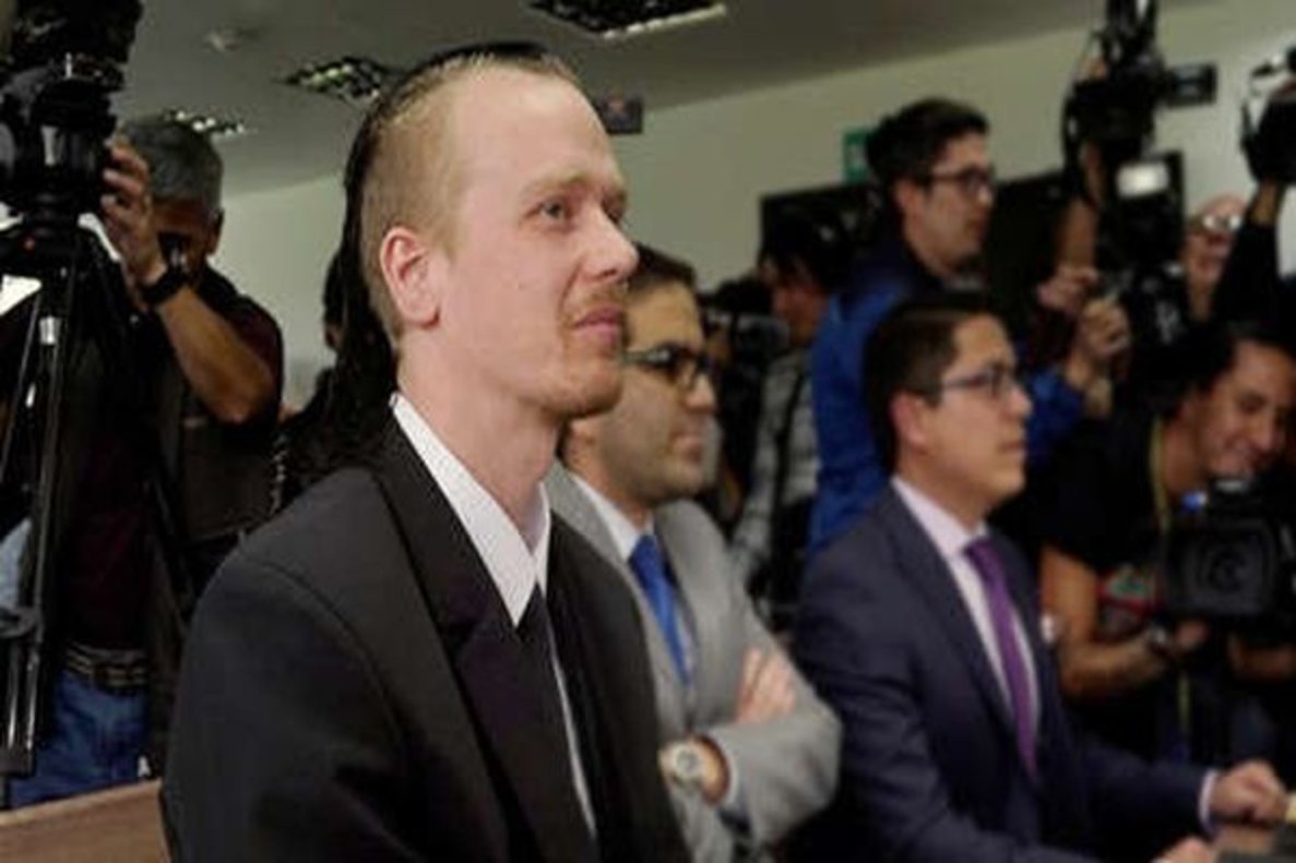 Tribunal de Ecuador niega fianza a informático sueco relacionado con Assange