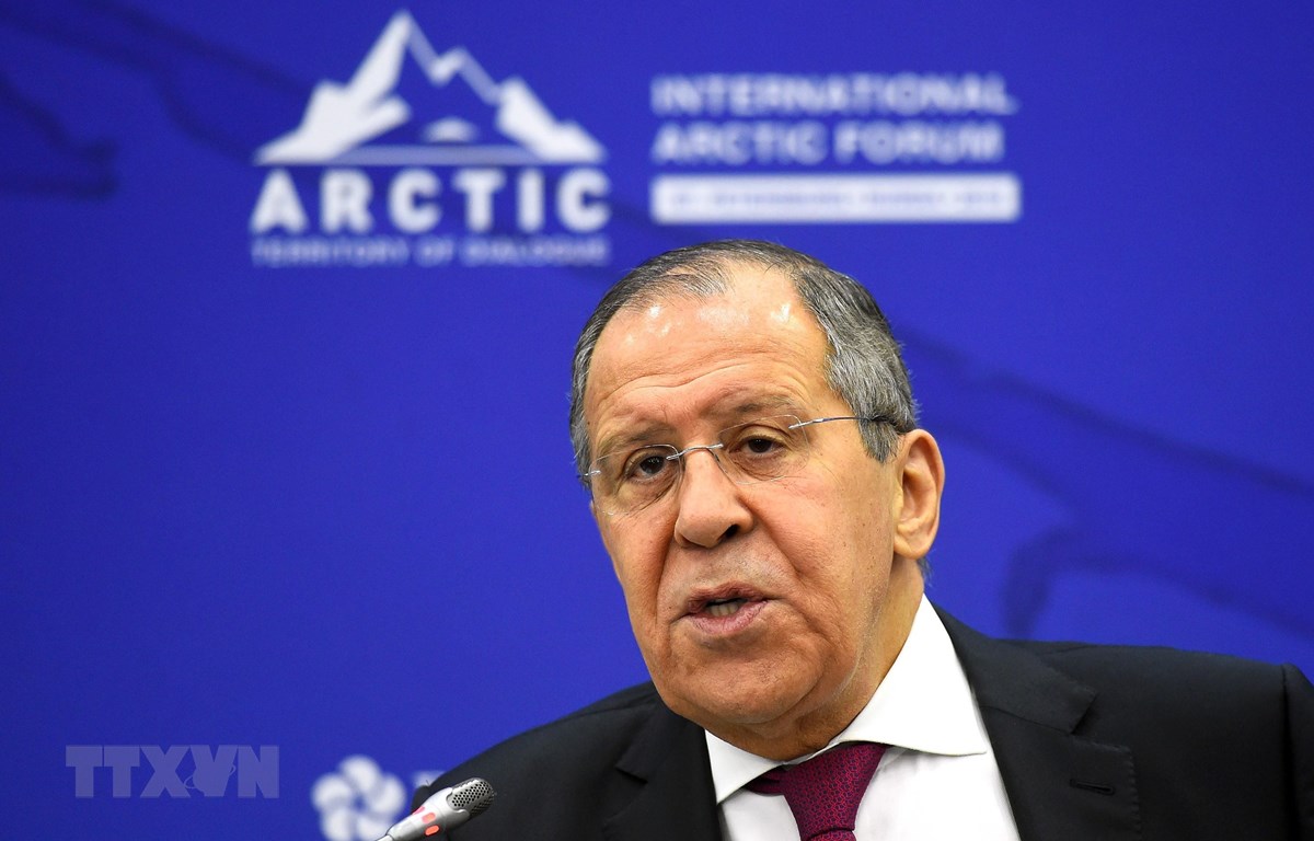 Rusia dispuesta a revitalizar relaciones con Unión Europea y OTAN