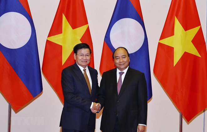 Vietnam y Laos por avanzar en comercio