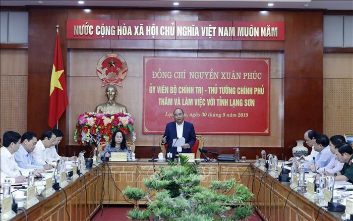 Premier vietnamita se reúne con altos funcionarios de Lang Son