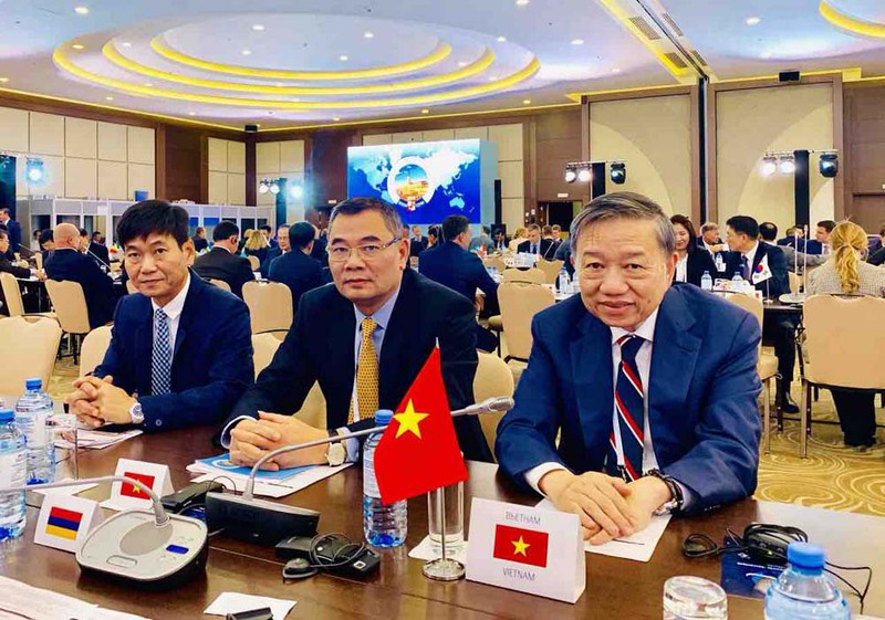 Prosiguen actividades de delegación vietnamita en Conferencia Antiterrorista en Rusia