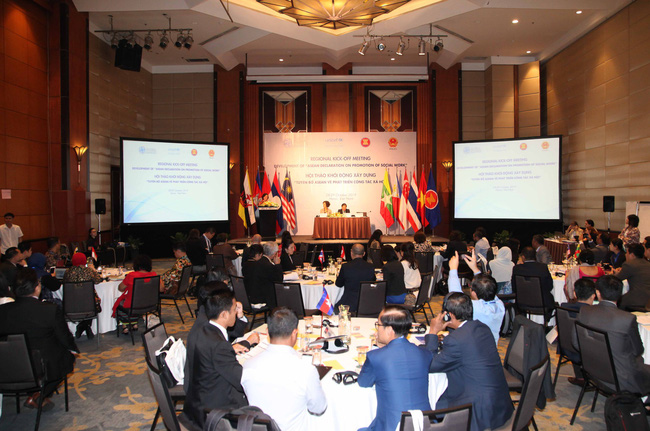 Seminario debate desarrollo de servicios sociales en Asean