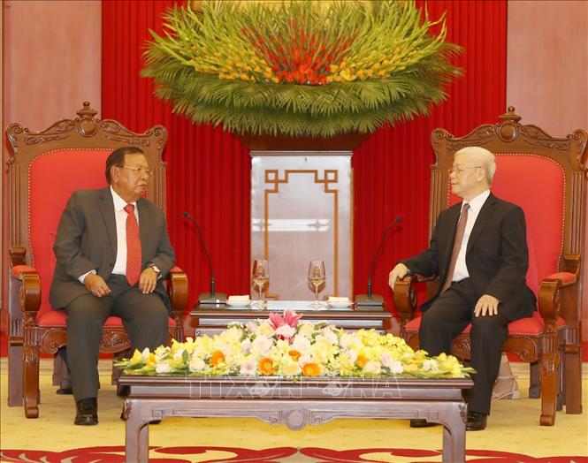 Presidente de Vietnam recibe a homólogo laosiano
