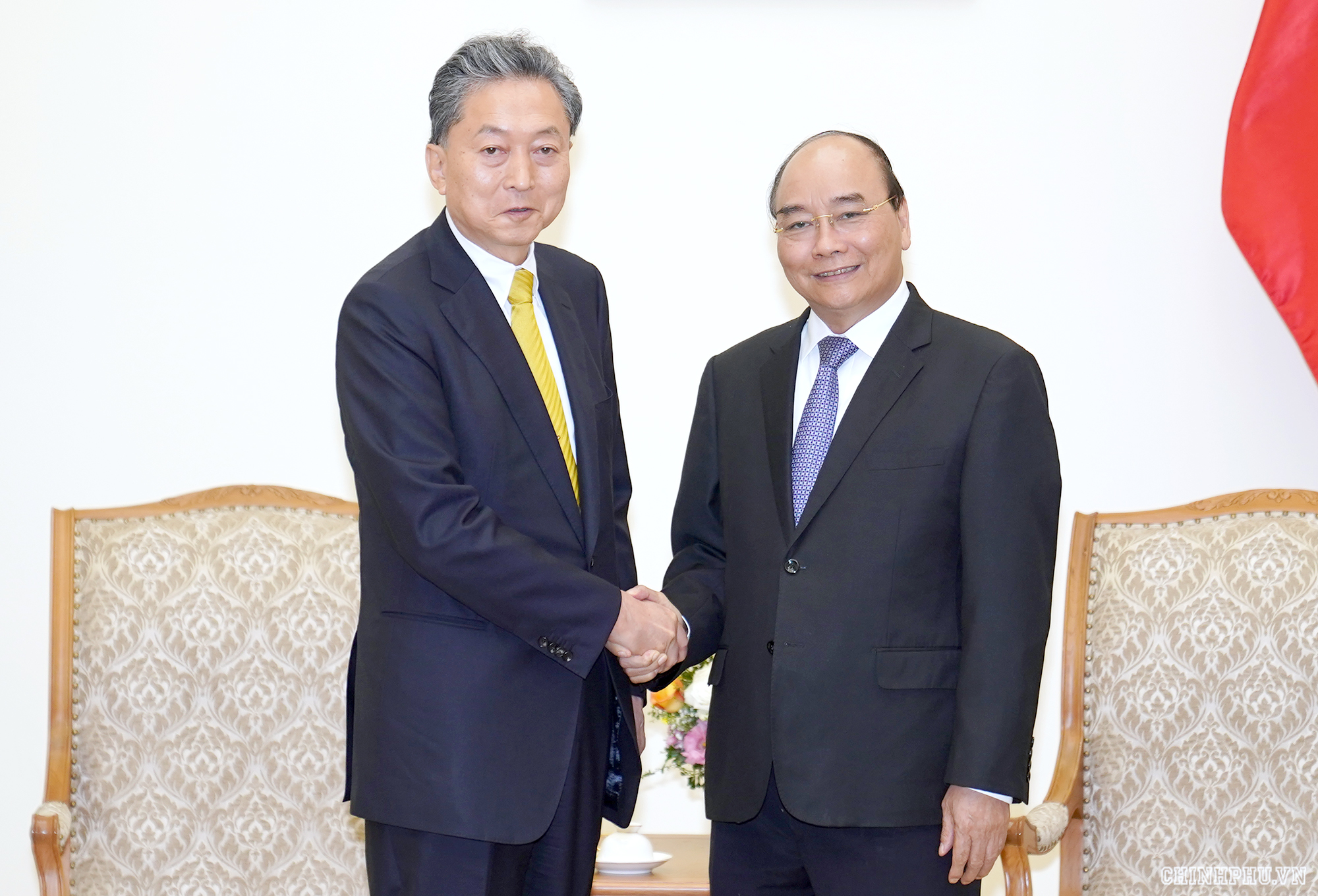 Premier de Vietnam recibe a director de Instituto de Investigación de Asia Oriental de Japón