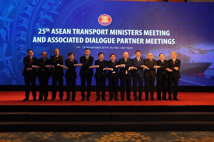 Arranca en Hanói Conferencia de Ministros de Transporte de la Asean