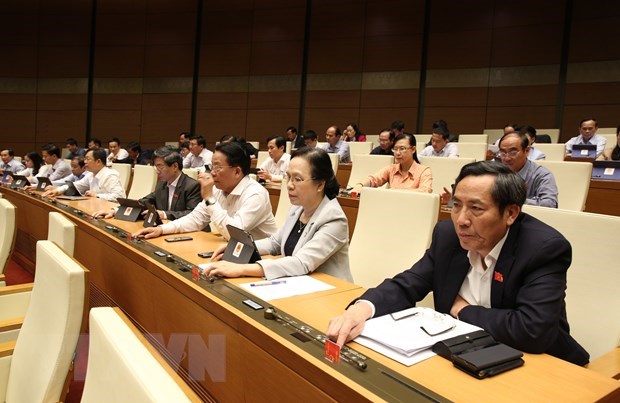 Diputados vietnamitas analizan importantes leyes para responder al cambio climático