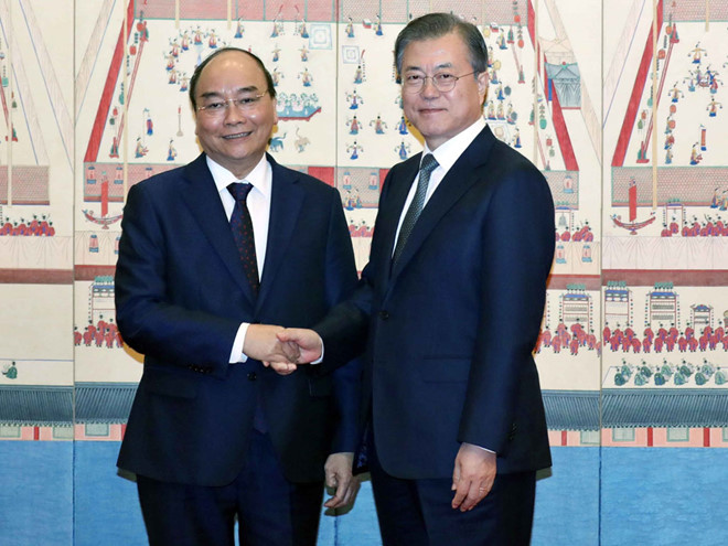 Premier de Vietnam concluye exitosamente su visita a Corea del Sur