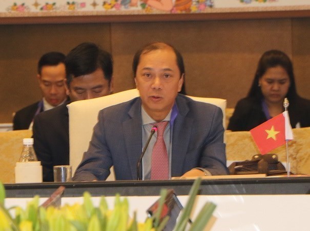 Destacan aportes de periodistas extranjeros en Vietnam al desarrollo nacional
