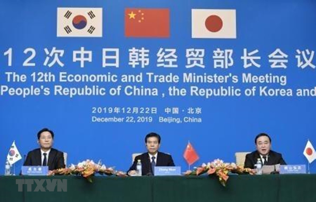 China, Japón y Corea del Sur promueven conversaciones sobre libre comercio