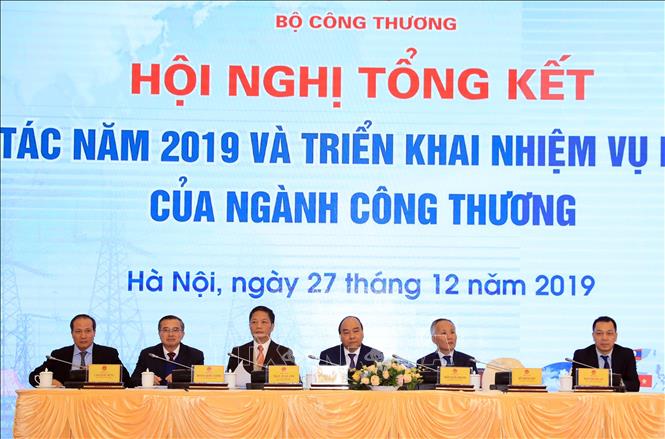 Sector de Industria y Comercio de Vietnam evalúa tareas de 2019