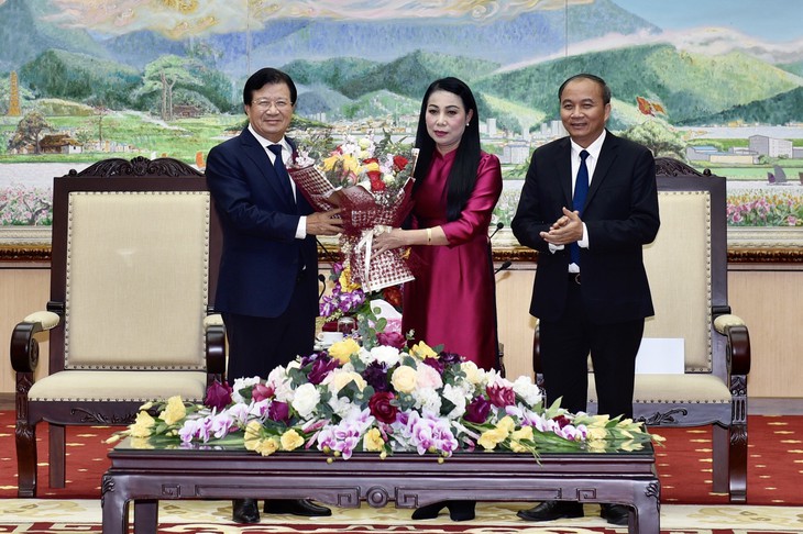Altos funcionarios vietnamitas visitan localidades en ocasión del Tet 2020