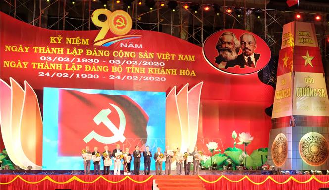 Celebran en Khanh Hoa 90 aniversario de la fundación del Partido Comunista