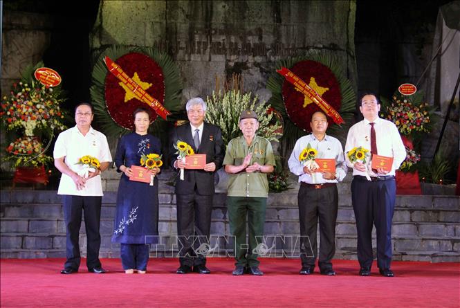 Conmemoran 70 aniversario del Día de la Fuerza de Jóvenes Voluntarios de Vietnam