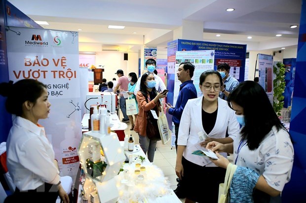 Introducen nuevas tecnologías en feria Techmart de Ciudad Ho Chi Minh