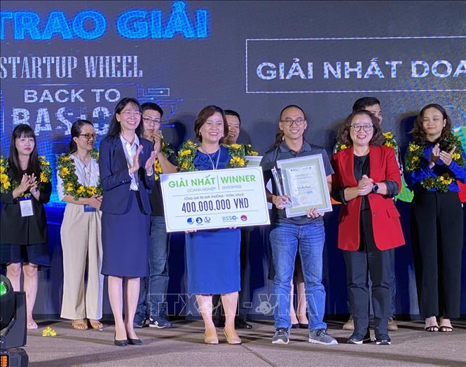 Otorgan premios del concurso STARTUP WHEEL 2020