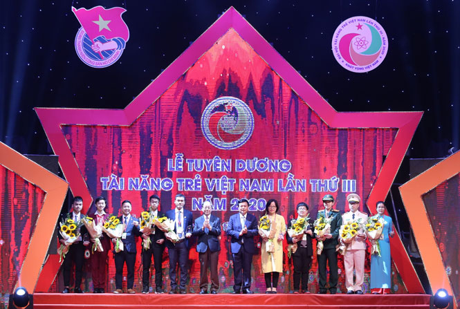 Celebran III Congreso de Talento Juvenil de Vietnam