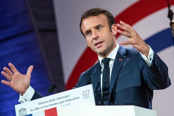 Macron desea promover la reforma de la UE
