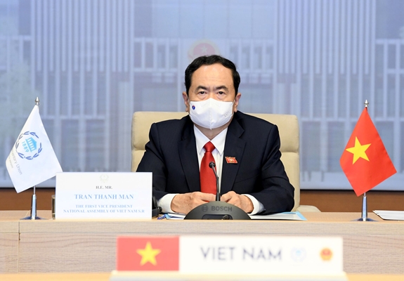 Vietnam participa en la 207 sesión del Consejo Ejecutivo de la UIP