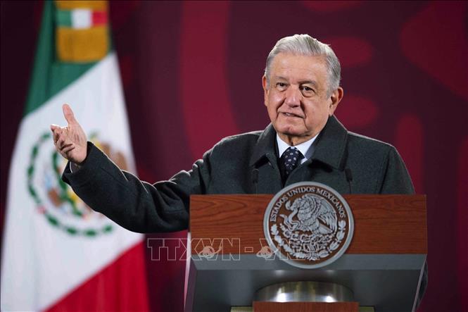 México insiste en que no romperá lazos diplomáticos con España