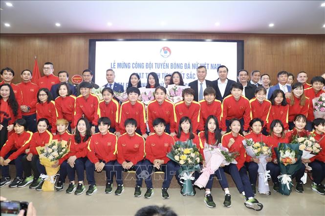 Más recompensas para la selección de fútbol femenino de Vietnam