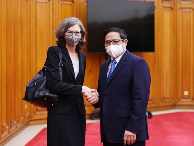 El jefe de Gobierno recibe a la embajadora de Canadá