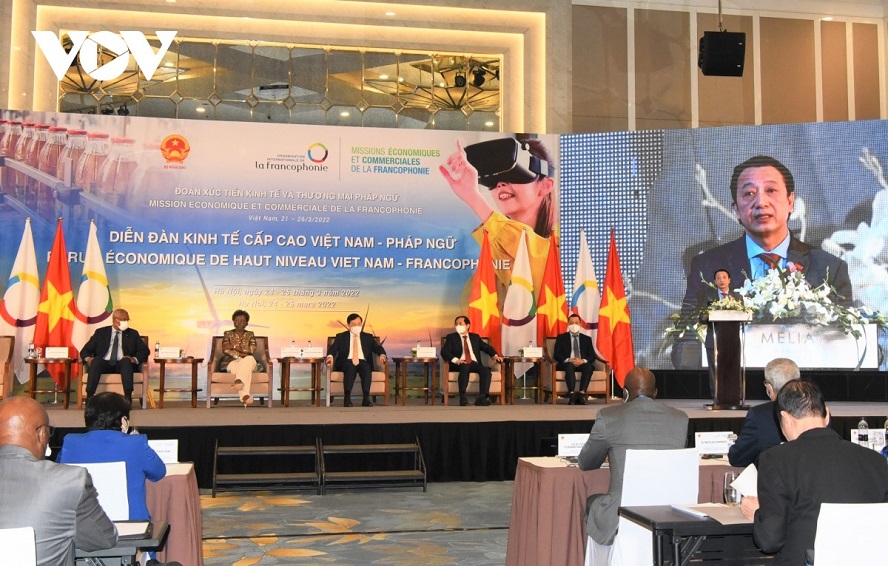 Celebran Foro Económico de Alto Nivel Vietnam-OIF