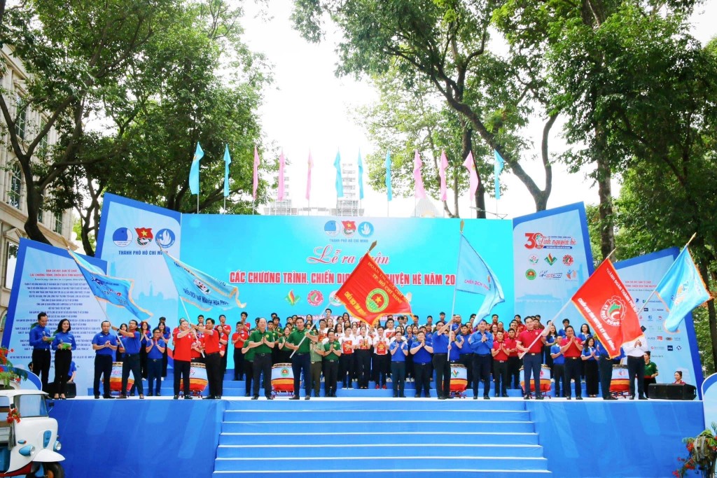 Ciudad Ho Chi Minh lanza campaña de voluntariado de verano