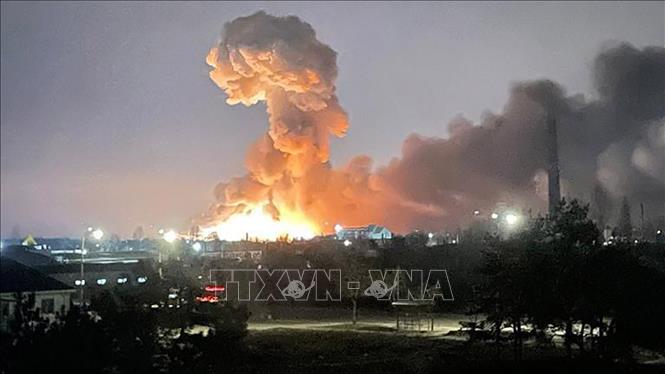 Reportan dos explosiones en Kiev