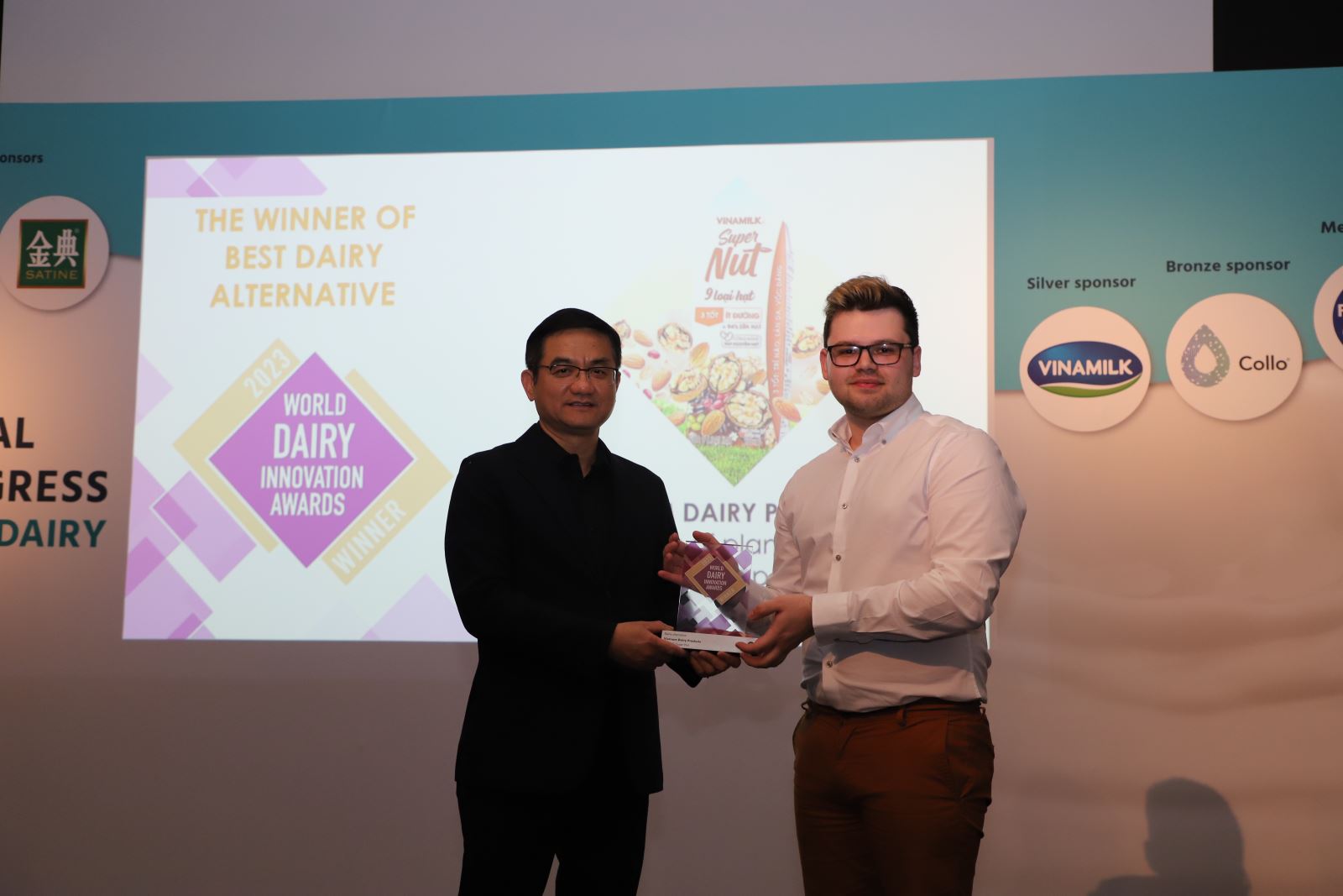 Vinamilk de Vietnam honrada en Congreso Mundial de Industria Láctea