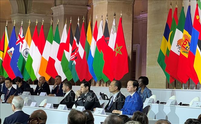 Viceprimer ministro de Vietnam propuso iniciativas en Cumbre para un Nuevo Pacto Financiero Global