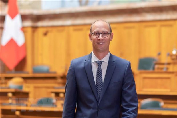 Vietnam y Suiza fomentarán relaciones