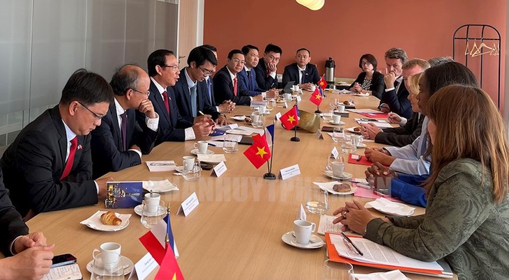 Ciudad Ho Chi Minh y la región de Ile-de-France fortalecen su cooperación