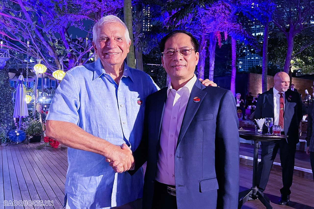 La UE se compromete a apoyar a Vietnam en la transición energética