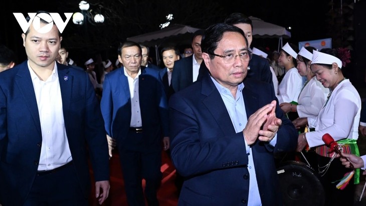 Primer Ministro de Vietnam solicita apoyo a los afectados por las inundaciones en la región central