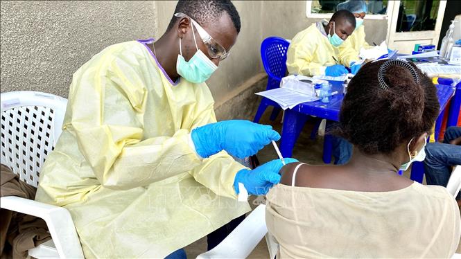 Congo declara el fin del brote de ébola