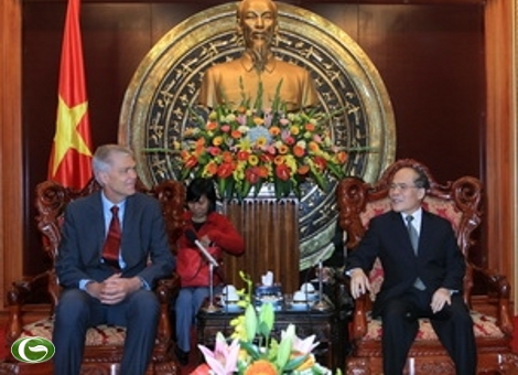 Ketua Parlemen Denmark Morgen Lykketoft berkunjung di Vietnam