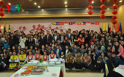 Temu pergaulan dan solidaritas antar mahasiswa negara-negara Asia Tenggara di Tiongkok