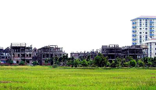 ຮັກສາທີ່ດິນປູກເຂົ້າ ເພື່ອຄ້ຳປະກັນສະບຽງອາຫານ