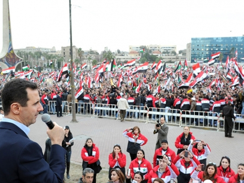 ປະຊາຊົນ ຊີຣີ ແຫ່ຂະບວນປະທ້ວງເພື່ອສະໜັບສະໜູນທ່ານປະທານນາທິບໍດີ Bashar al Assad