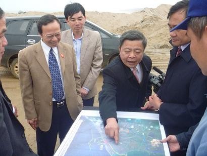 ຄະນະປະຕິບັດງານກຳມາທິການງົບປະມານການເງິນຂອງ ສະພາແຫ່ງຊາດເຮັດວຽກຢູ່ແຂວງຮ່າຕິງ