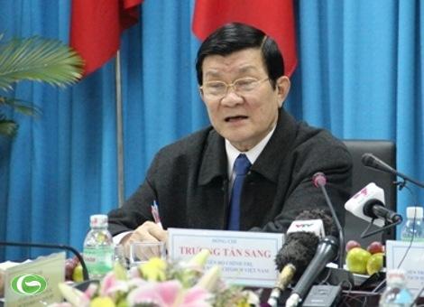 ປະທານປະເທດ ຫວຽດນາມ ເຮັດວຽກກັບການນຳຫຼັກແຫຼ່ງແຂວງ ດັກລັກ