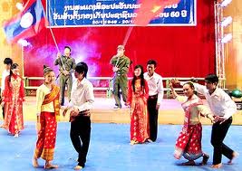 ນັກສຶກສາຫວຽດນາມ ຢູ່ລາວ ສະເຫຼີມສະຫຼອງວັນທີ 26/3