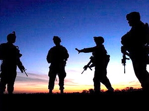 ອາເມລິກາ ໃຫ້ ອາບການິດສຖານ ບັນຊາການບຸກໂຈມຕີໃນຍາມກາງຄືນ