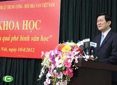 ປະທານ​ປະ​ເທດ ຫວຽດນາມ ​​ເຂົ້າຮ່ວມ​ການສຳ​ມະ​ນາ ຍົກ​ສູງ​ຄຸນ​ນະພາ​ບ​ ວິຈານ​ວັນນະຄະດີ