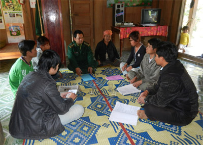 ບັນດາໝູ່ບ້ານ ລຽບຕາມຊາຍແດນ ຫວຽດນາມ-ລາວ ຈັດພິທີຜູກສ່ຽວ