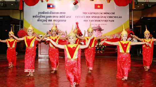 ງານພົບອະດີດນັກຮຽນທະຫານລາວທີ່ເຄີຍຮຽນຢູ່ ຫວຽດນາມ