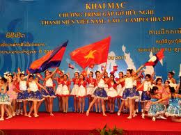 ການພົບປະແລກປ່ຽນລະຫວ່າງ ຊາວໜຸ່ມຫວຽດນາມ-ລາວ