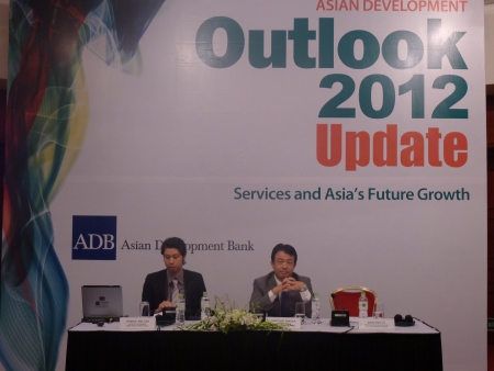 ທະນາຄານ ADB ສະຫນັບສະຫນູນ   ການປະຕິຮູບໂຄງປະກອບການເງິນ ແລະ ລັດວິສາຫະກິດຂອງ ຫວຽດນາມ