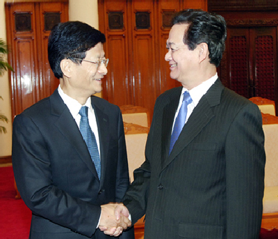 ນາຍົກລັດຖະມົນຕີ  Nguyen Tan Dung ຕ້ອນຮັບລັດຖະມົນຕີກະຊວງຕຳຫຼວດຈີນ