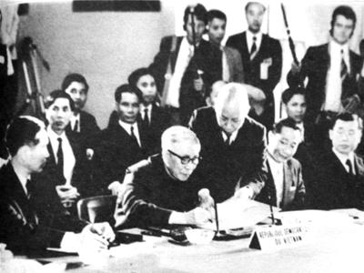 ສັນຍາປາຣີ - ຍຸດທະສາດການເຈລະຈາທີ່ສະຫຼາດສະຫຼຽວຂອງຫວຽດນາມ